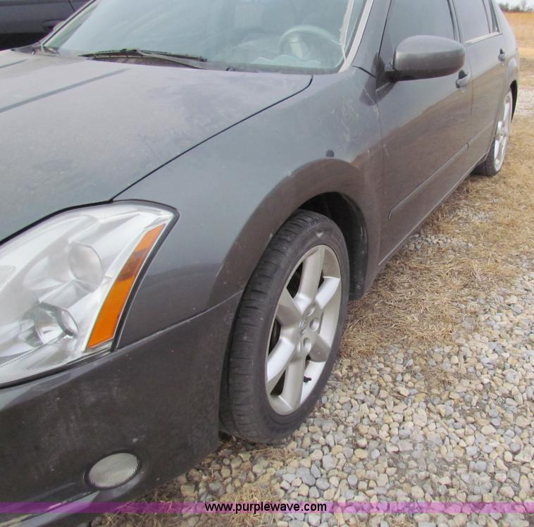 image for item AE9062 2005 Nissan Maxima SE