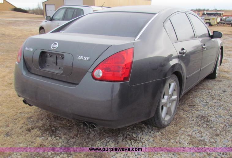 image for item AE9062 2005 Nissan Maxima SE