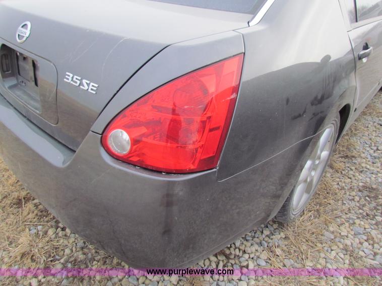 image for item AE9062 2005 Nissan Maxima SE