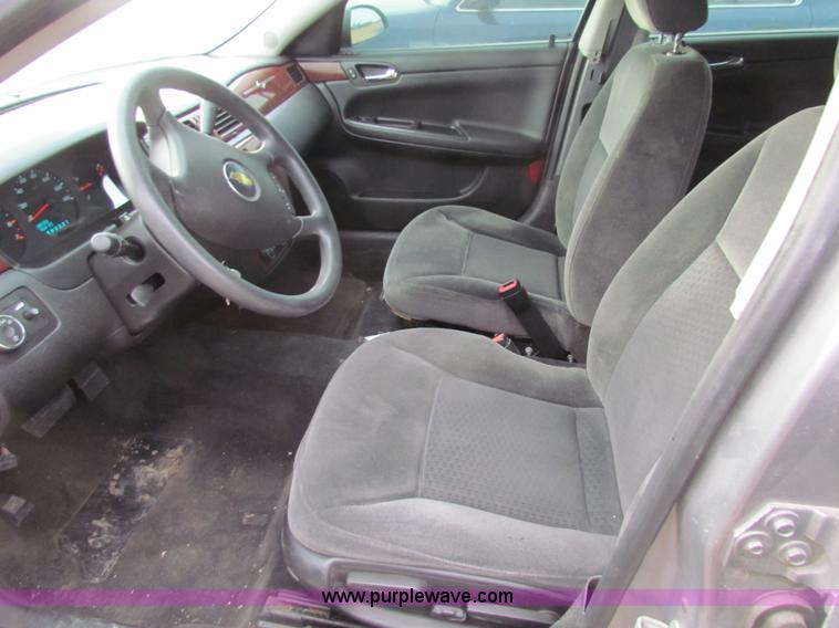 image for item AE9065 2006 Chevrolet Impala Police