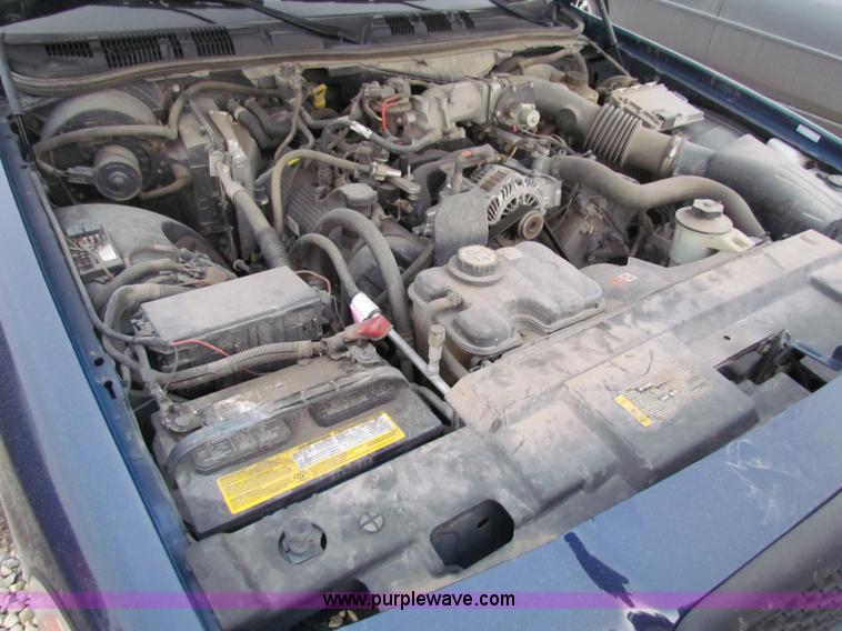 image for item AE9066 2006 Ford Crown Victoria Police Interceptor