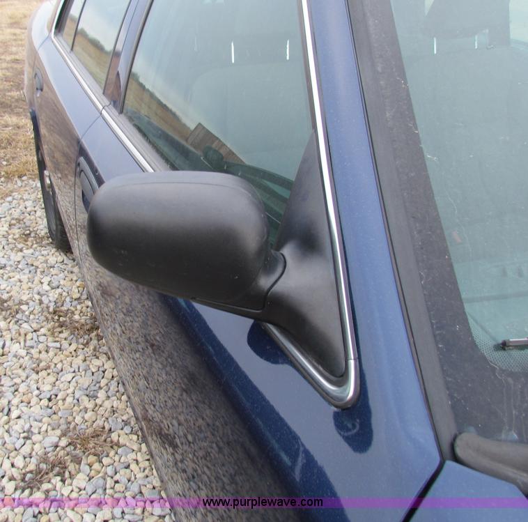 image for item AE9066 2006 Ford Crown Victoria Police Interceptor