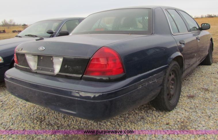 image for item AE9067 2008 Ford Crown Victoria Police Interceptor