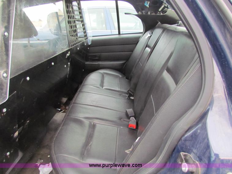 image for item AE9067 2008 Ford Crown Victoria Police Interceptor