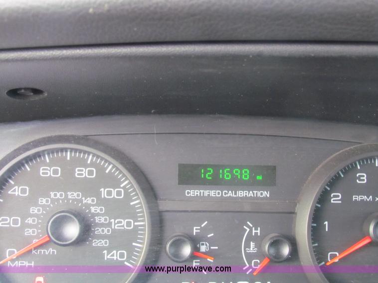 image for item AE9067 2008 Ford Crown Victoria Police Interceptor