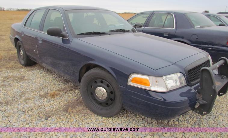 image for item AE9068 2008 Ford Crown Victoria Police Interceptor
