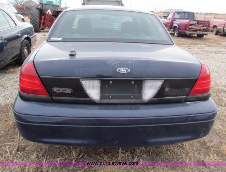 image for item AE9068 2008 Ford Crown Victoria Police Interceptor