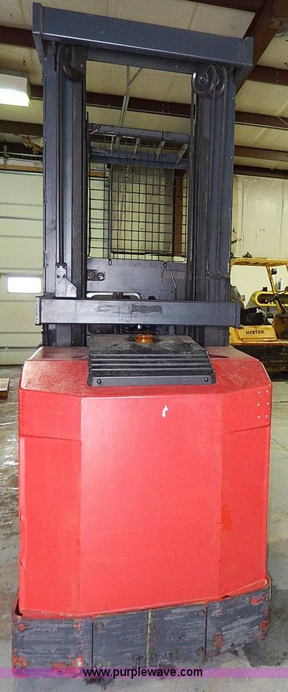 image for item AP9200 2003 Raymond EASi-0PC30TT electric warehouse picker forklift