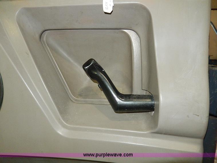 image for item AP9200 2003 Raymond EASi-0PC30TT electric warehouse picker forklift