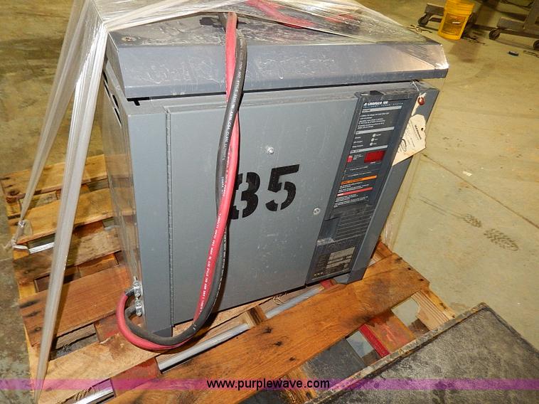 image for item AP9200 2003 Raymond EASi-0PC30TT electric warehouse picker forklift