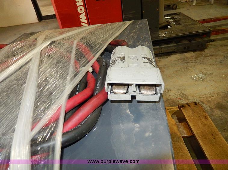 image for item AP9200 2003 Raymond EASi-0PC30TT electric warehouse picker forklift