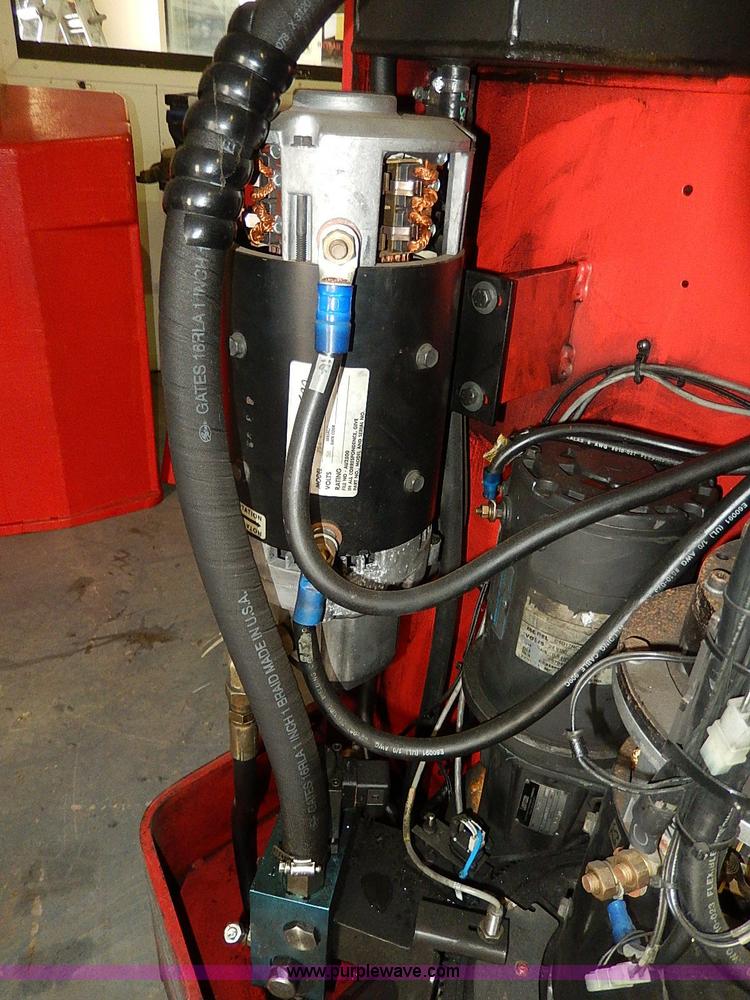 image for item AP9201 2003 Raymond SCR100-18-750T1 electric warehouse picker forklift