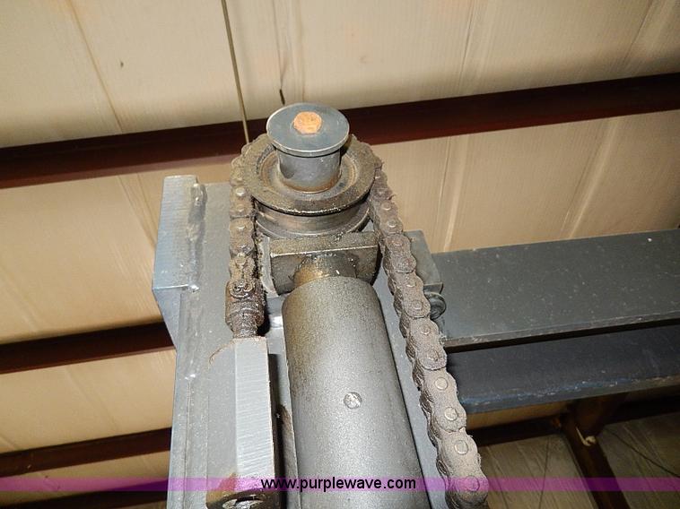 image for item AP9201 2003 Raymond SCR100-18-750T1 electric warehouse picker forklift