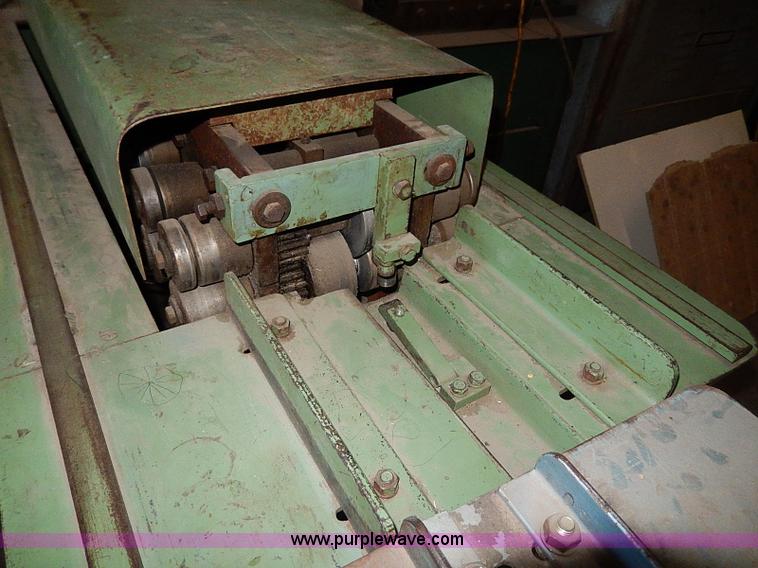 image for item AU9777 (2) forming machines