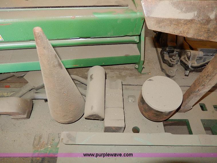 image for item AU9780 Work bench with metal brake and tin knocker