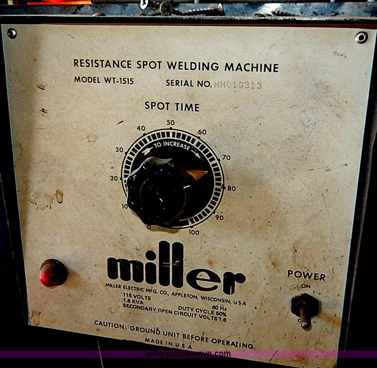 image for item AU9781 (2) welding machines