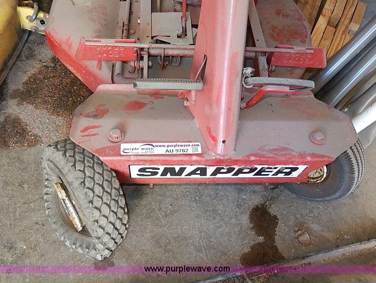 image for item AU9782 Snapper mower