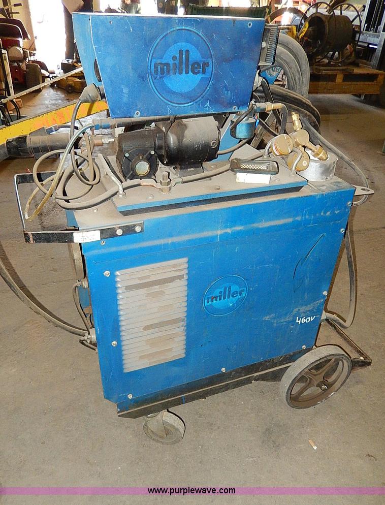 image for item AU9783 Miller CP200 welder