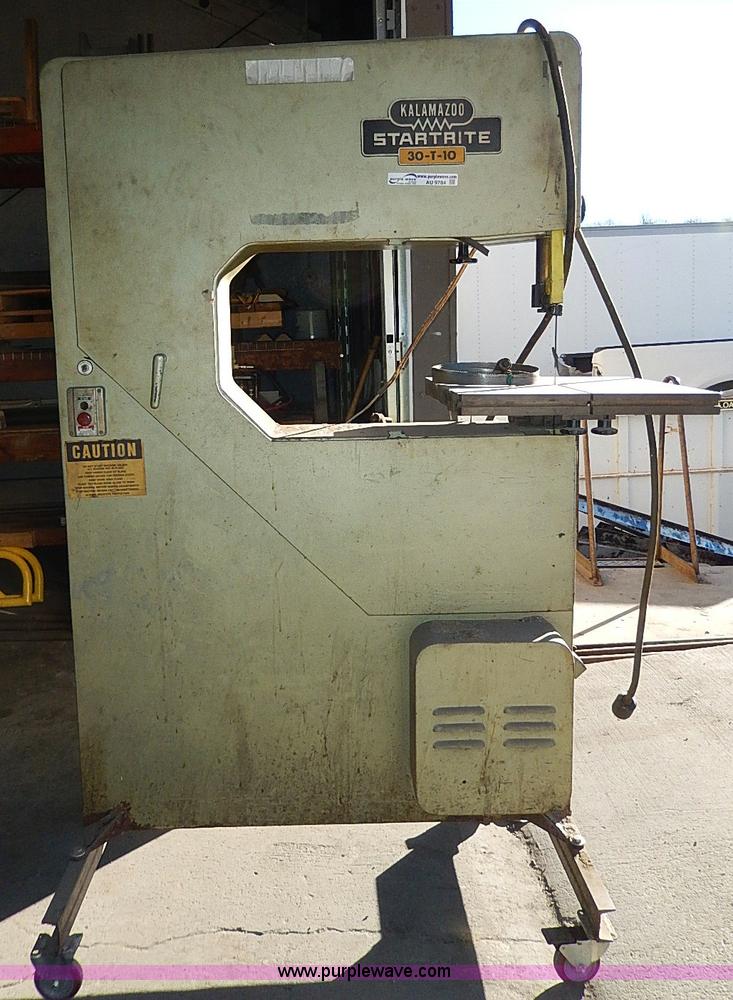 image for item AU9784 Kalamazou Startrite 30-T-10 industrial band saw