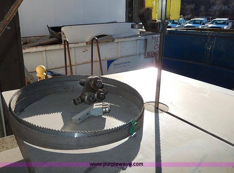 image for item AU9784 Kalamazou Startrite 30-T-10 industrial band saw