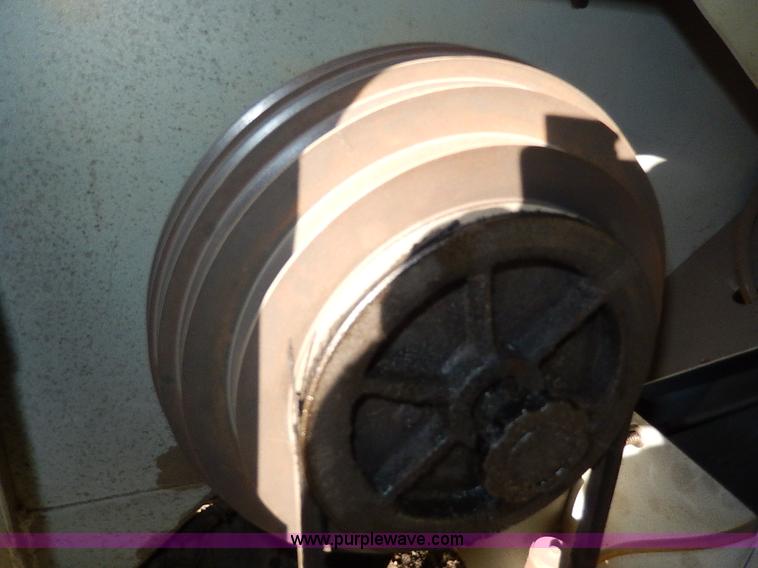 image for item AU9784 Kalamazou Startrite 30-T-10 industrial band saw