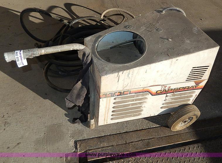 image for item AU9785 Capspray 1100 parking lot paint sprayer