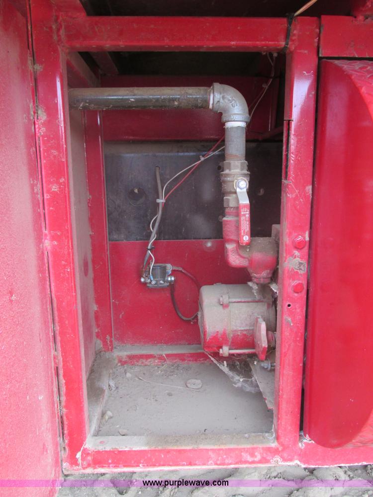 image for item E5271 1981 International 1854 firetruck