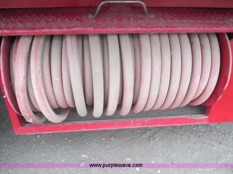 image for item E5271 1981 International 1854 firetruck