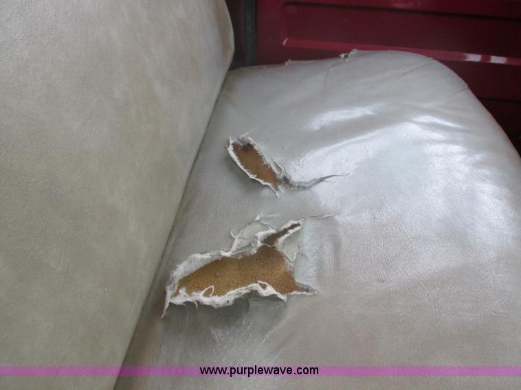 image for item E5271 1981 International 1854 firetruck