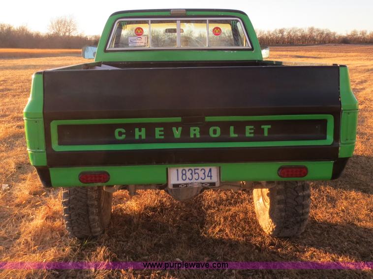 image for item F6748 1978 Chevrolet 1500 pickup truck