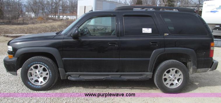 image for item G2244 2003 Chevrolet Tahoe Z71 SUV