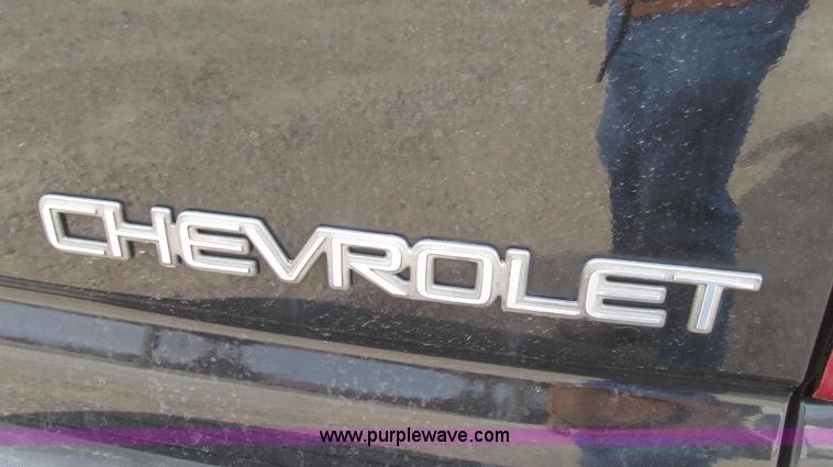 image for item G2244 2003 Chevrolet Tahoe Z71 SUV