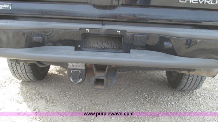 image for item G2244 2003 Chevrolet Tahoe Z71 SUV
