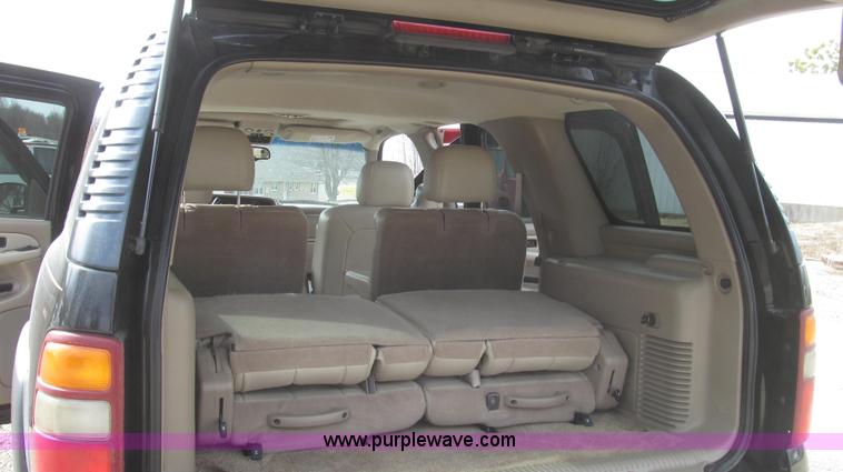 image for item G2244 2003 Chevrolet Tahoe Z71 SUV