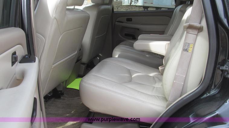 image for item G2244 2003 Chevrolet Tahoe Z71 SUV