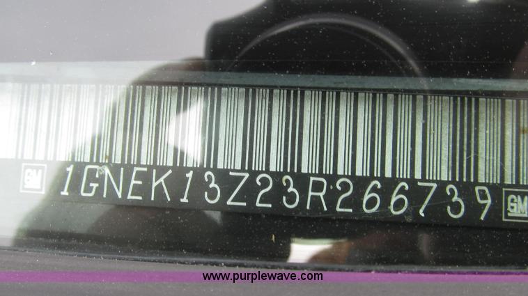 image for item G2244 2003 Chevrolet Tahoe Z71 SUV