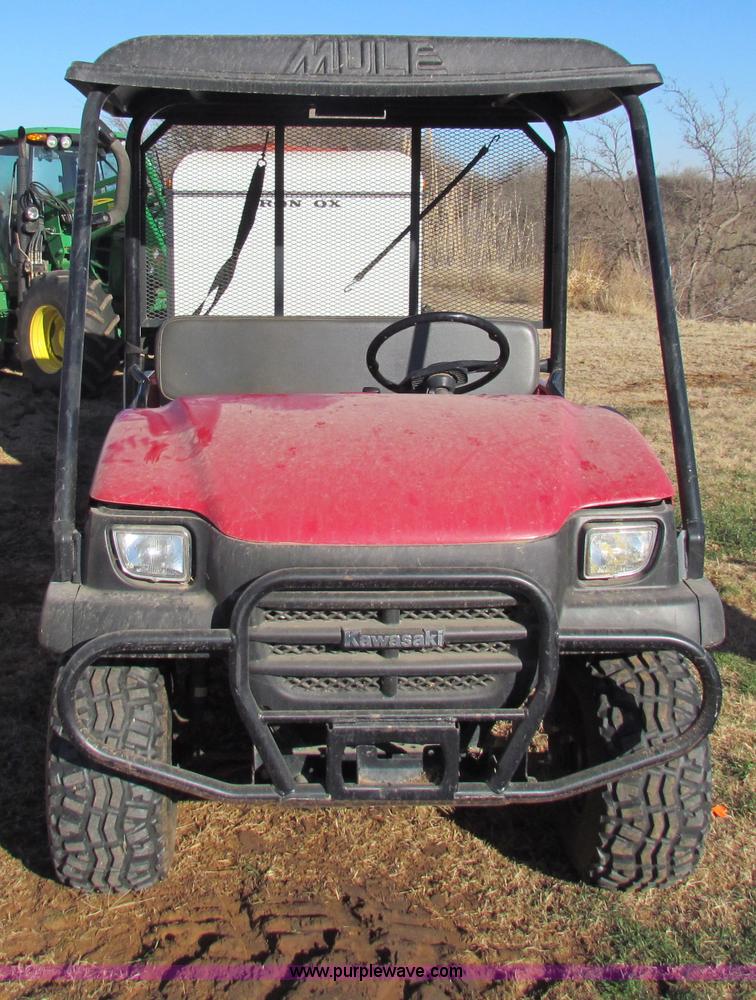 image for item G4458 2005 Kawasaki Mule 3010 utility vehicle
