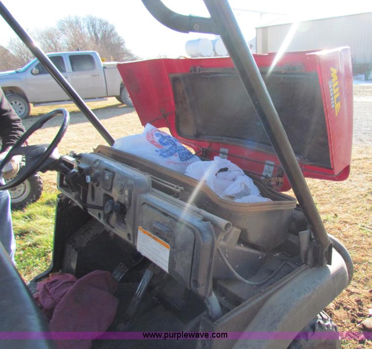 image for item G4458 2005 Kawasaki Mule 3010 utility vehicle