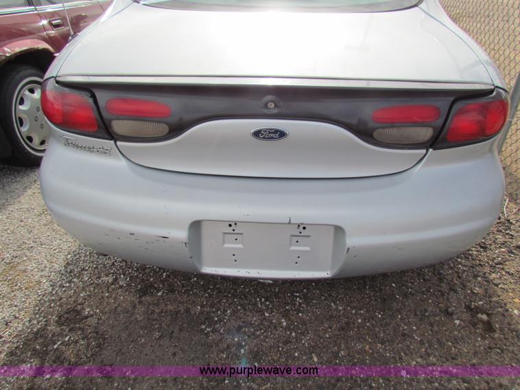 image for item G4472 1998 Ford Taurus LX