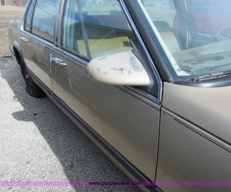 image for item G4476 1987 Buick LeSabre Custom