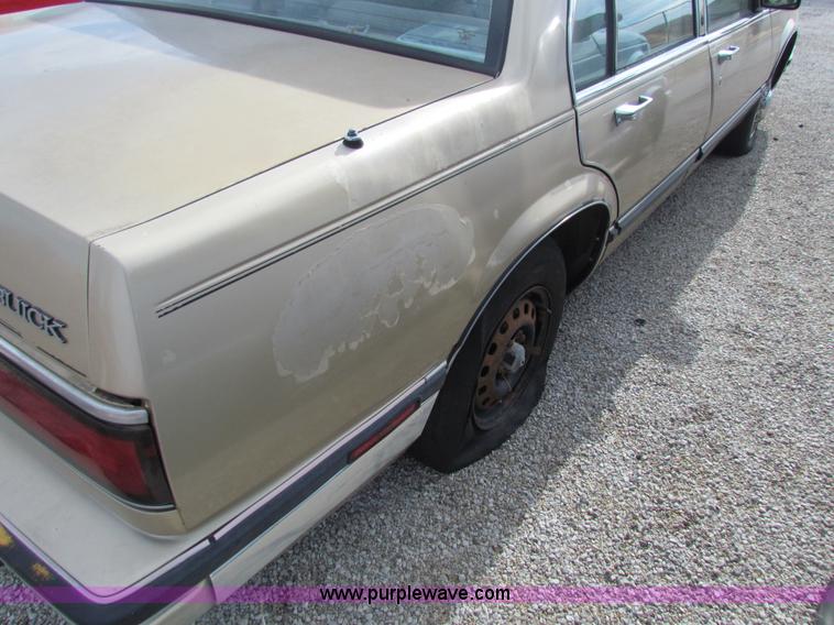 image for item G4476 1987 Buick LeSabre Custom