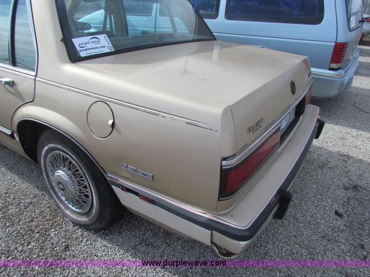image for item G4476 1987 Buick LeSabre Custom