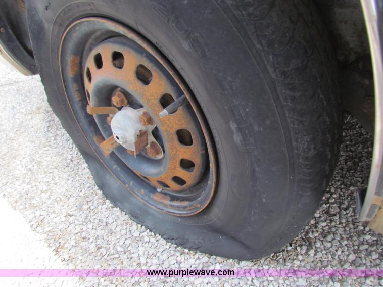 image for item G4476 1987 Buick LeSabre Custom