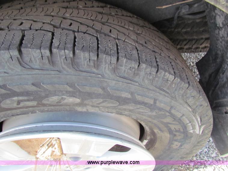 image for item G4481 2005 Nissan Pathfinder SUV