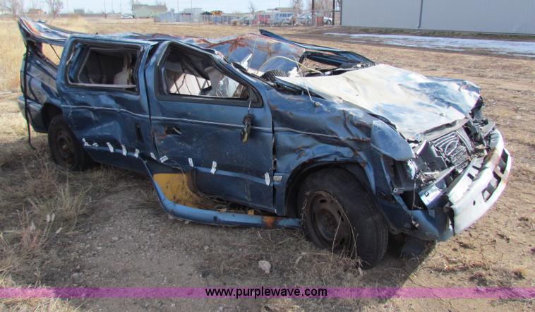 image for item G4482 1992 Plymouth Grand Voyager SE van