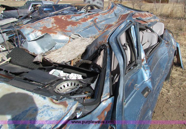 image for item G4482 1992 Plymouth Grand Voyager SE van