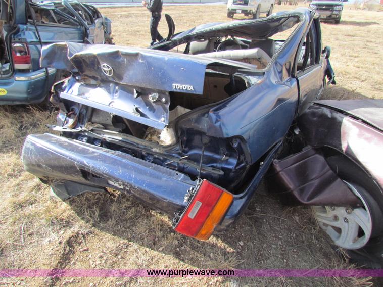 image for item G4483 1997 Toyota Corolla