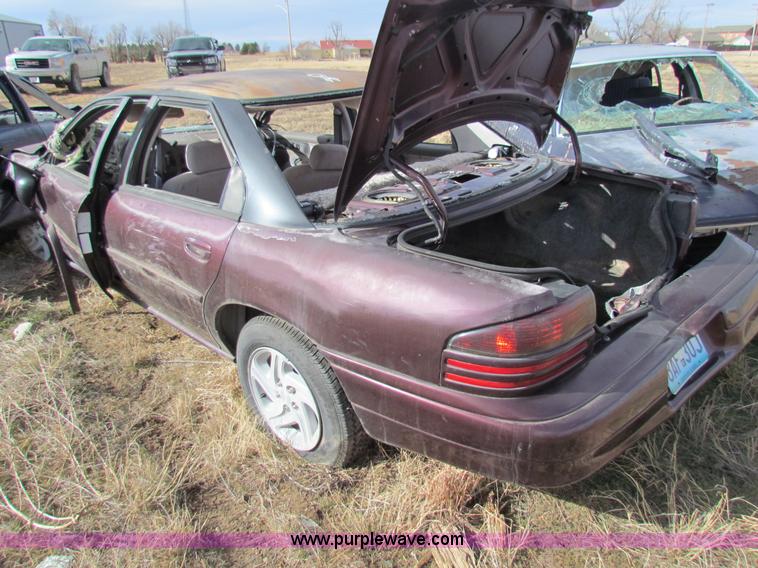 image for item G4484 1997 Dodge Intrepid