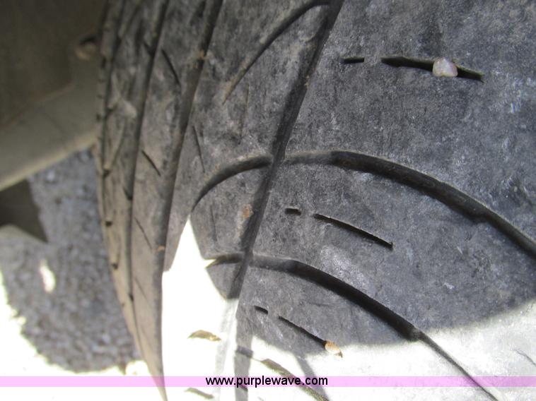 image for item G9368 2006 Ford Crown Victoria Police Interceptor