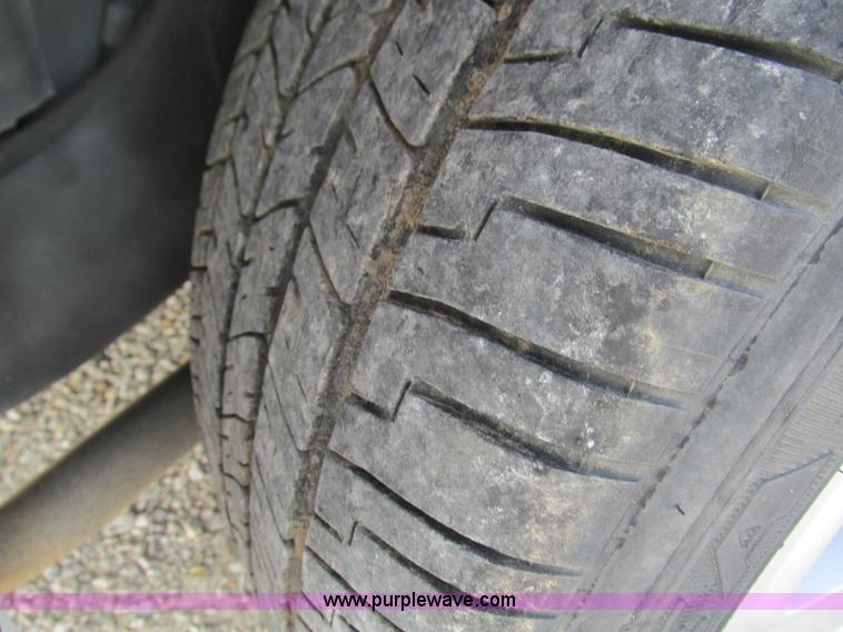 image for item G9368 2006 Ford Crown Victoria Police Interceptor